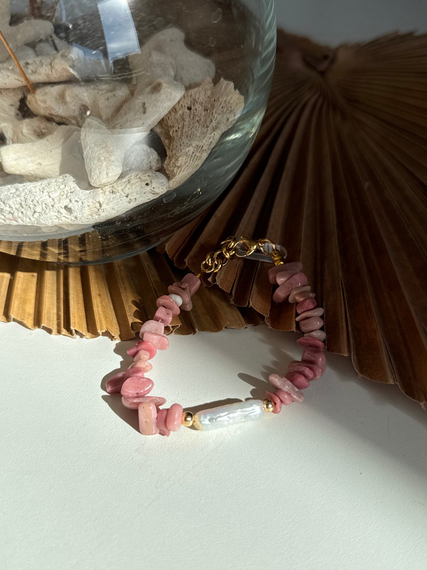 Pulsera escallas rodonita rosa - Amor y Equilibrio 🩷