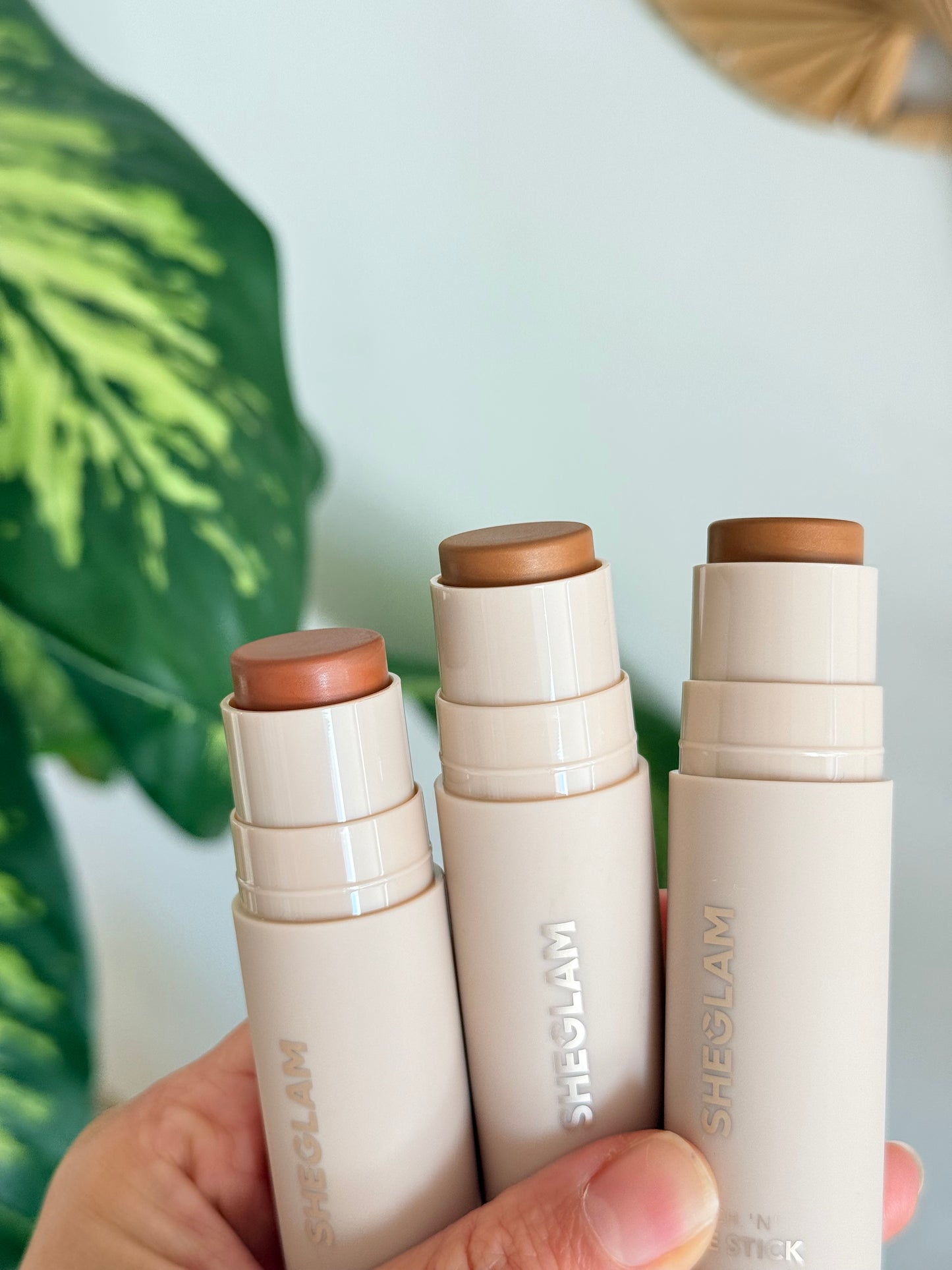 Contorno Cremoso-Define stick SHEGLAM