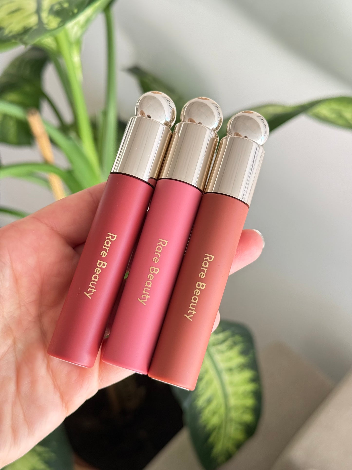 Lip oil Rare Beauty
