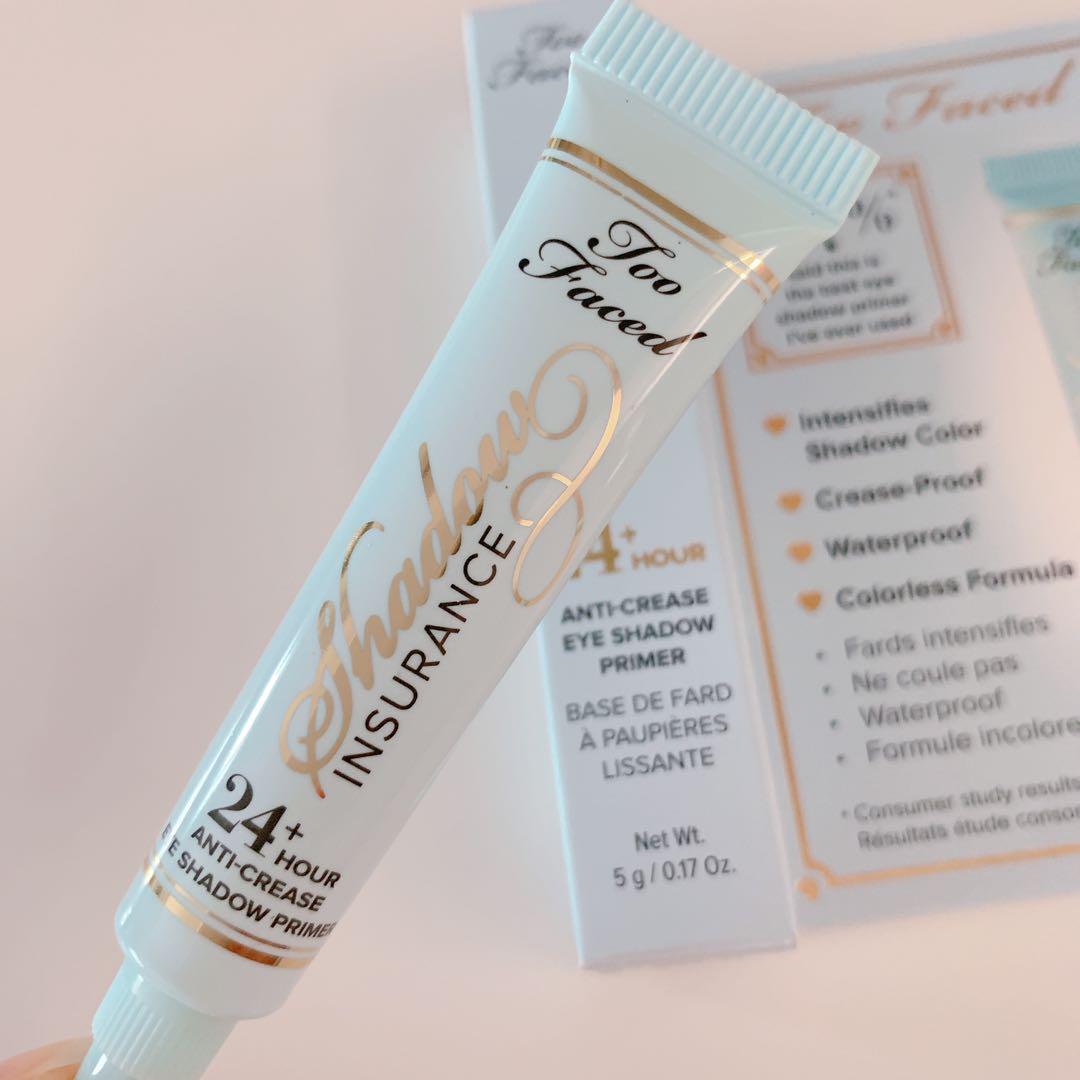 Primer de sombras- TOO FACED Insurance eyeshadow primer