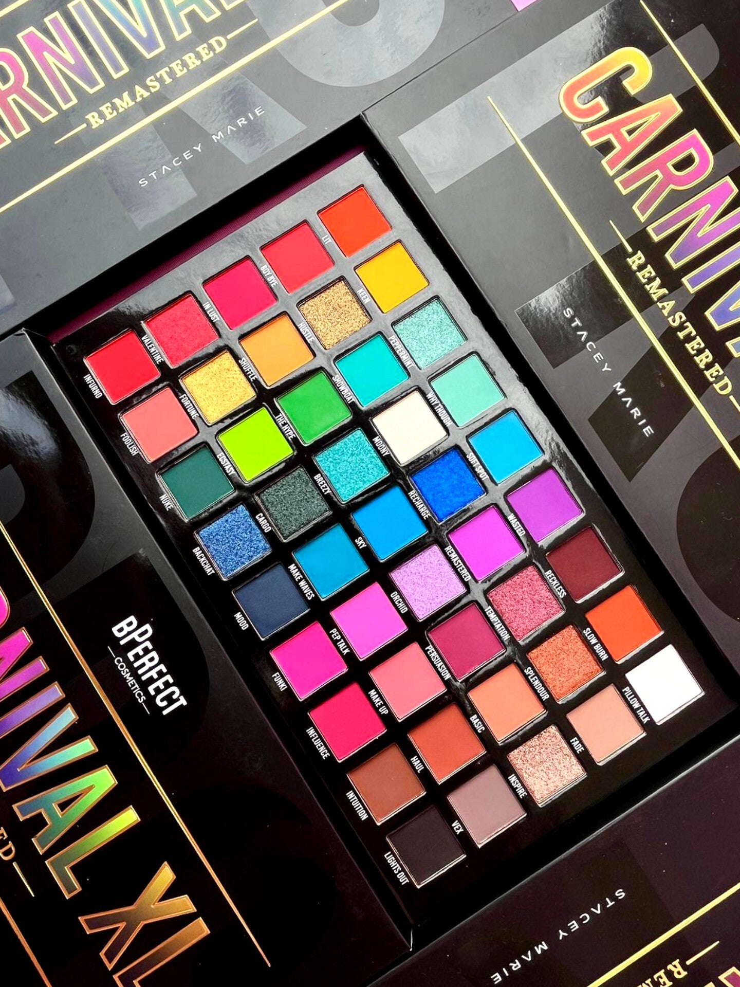 Paleta de sombras Carnival xl Remasterizada