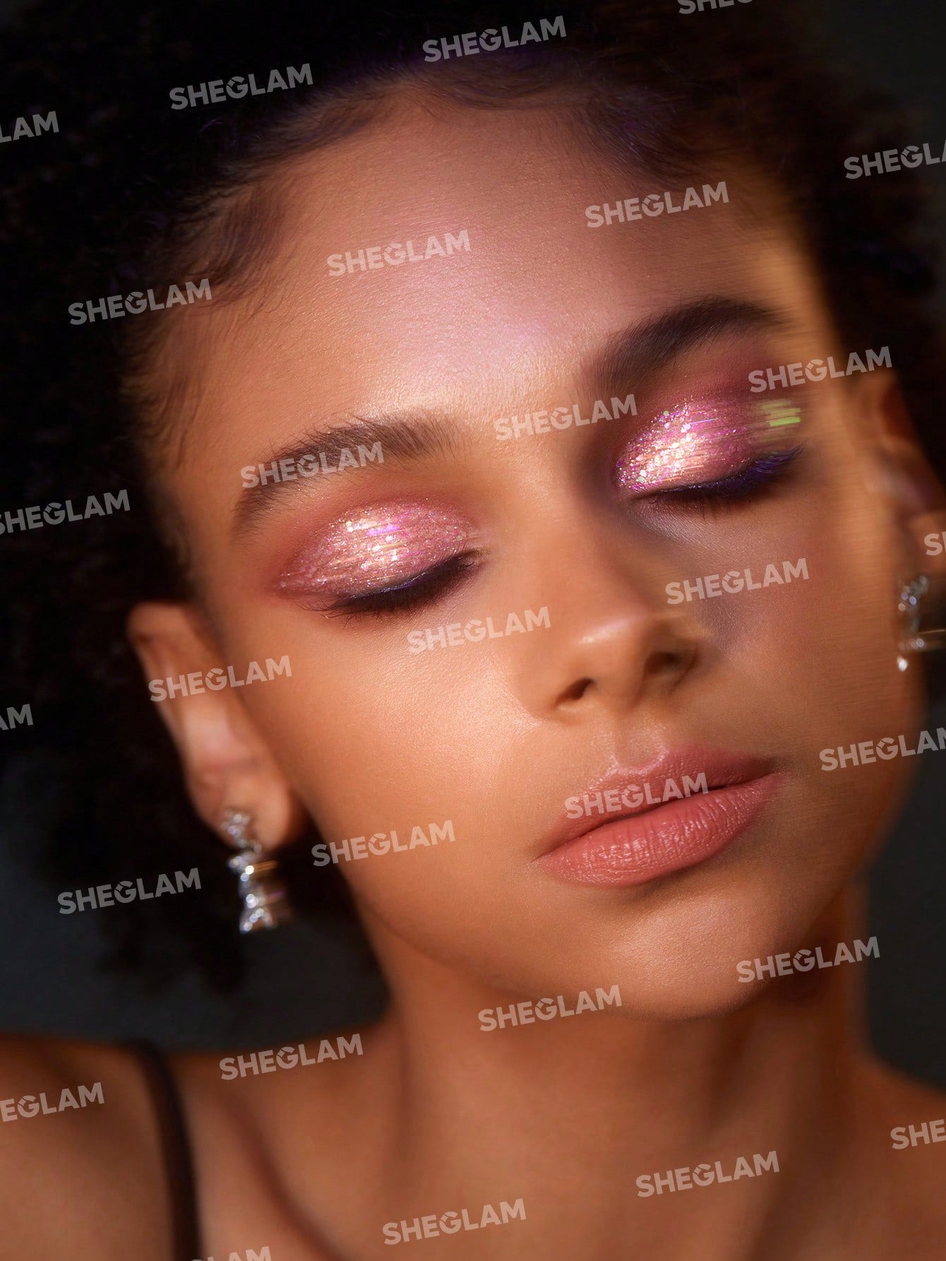 Delineador en glitter - SHEGLAM